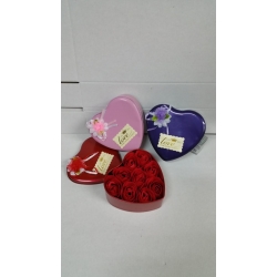 Подарочный набор для женщины на 8 Марта мыльные лепестки с ароматом в коробке (арт.003)